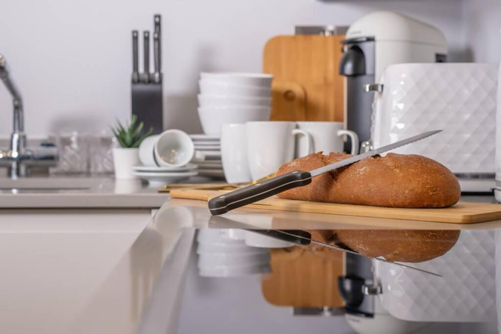 Roseland Apartment 1 أروندل المظهر الخارجي الصورة